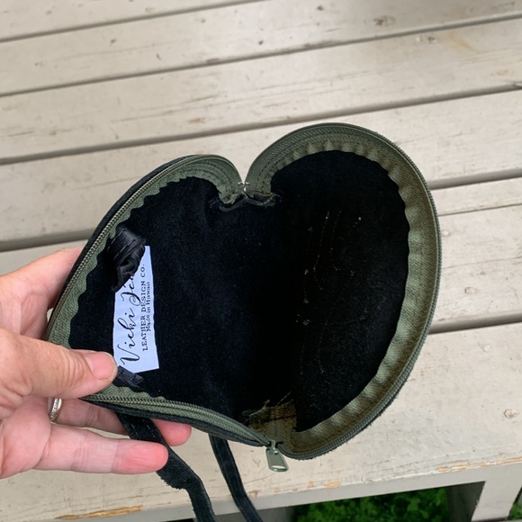 Leather black crossbody leaf embroidered VICKI JEAN - Picture 11 of 13